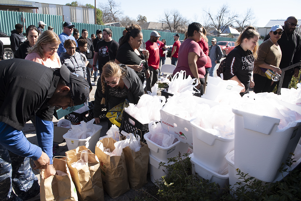 Dreamweek SA 2020- 1000 Plates For The Hungry - Volunteers And Food